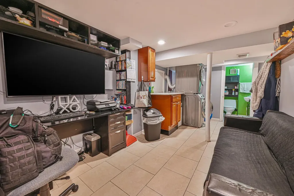 37 E Locust Street Central Islip NY 11722