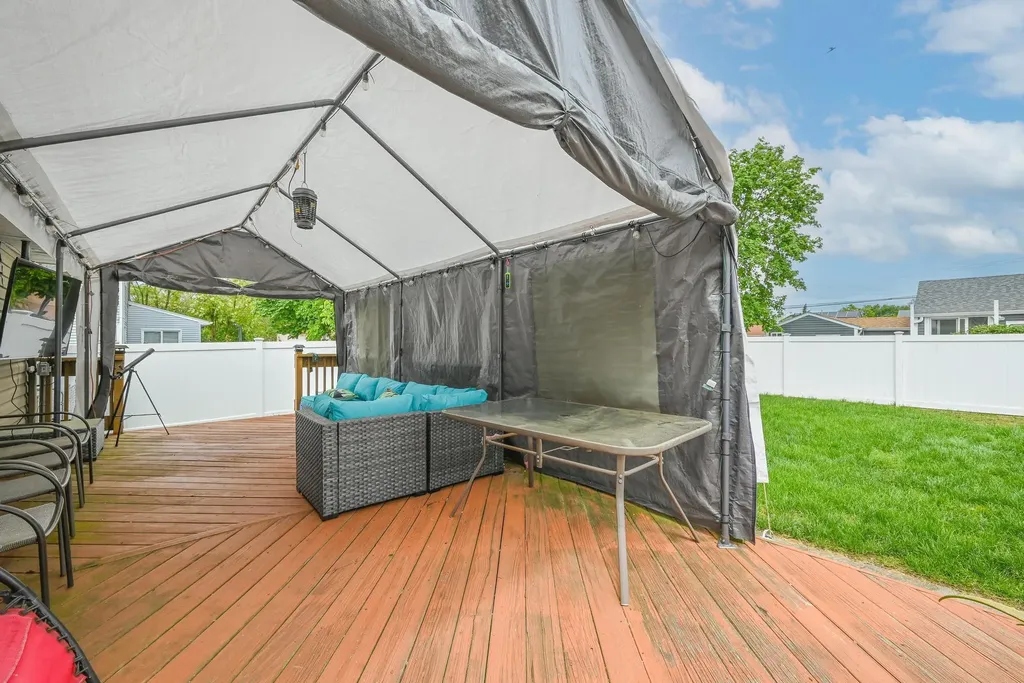 37 E Locust Street Central Islip NY 11722