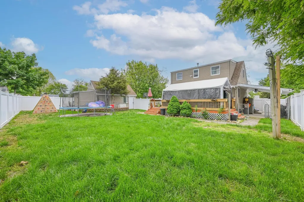 37 E Locust Street Central Islip NY 11722