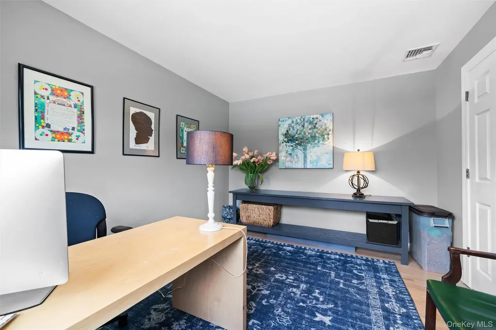 17 Jackson Lane Campbell Hall NY 10916