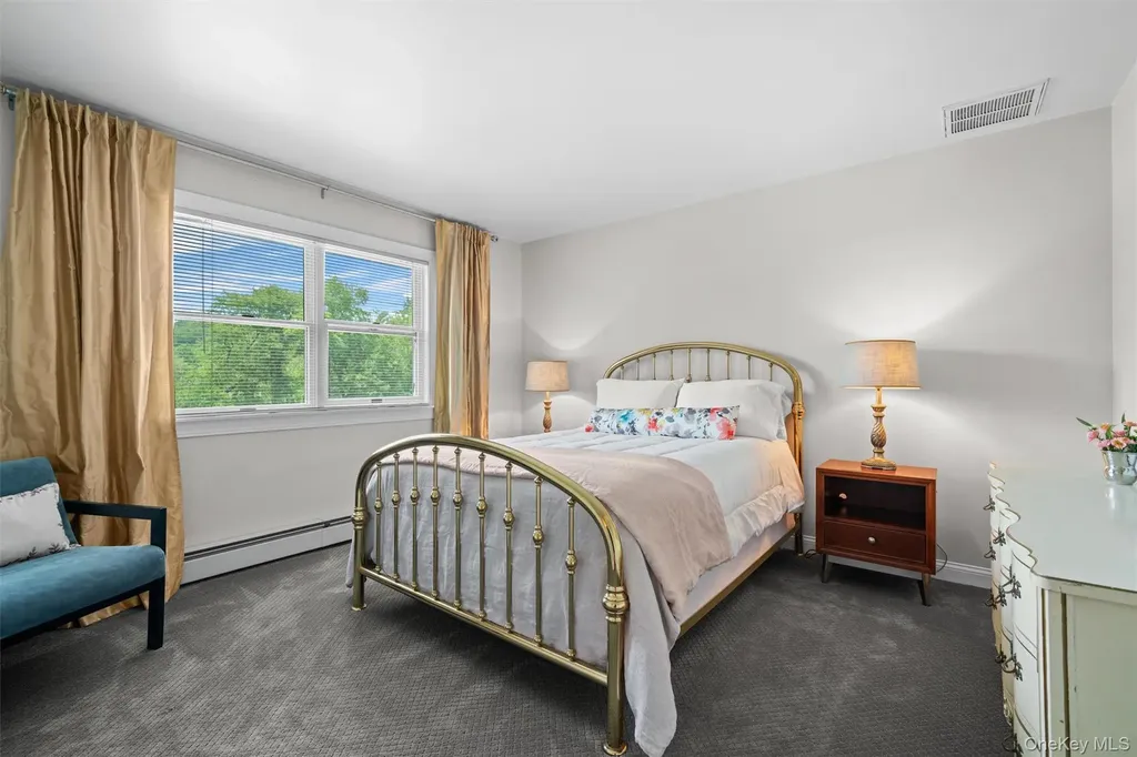 17 Jackson Lane Campbell Hall NY 10916