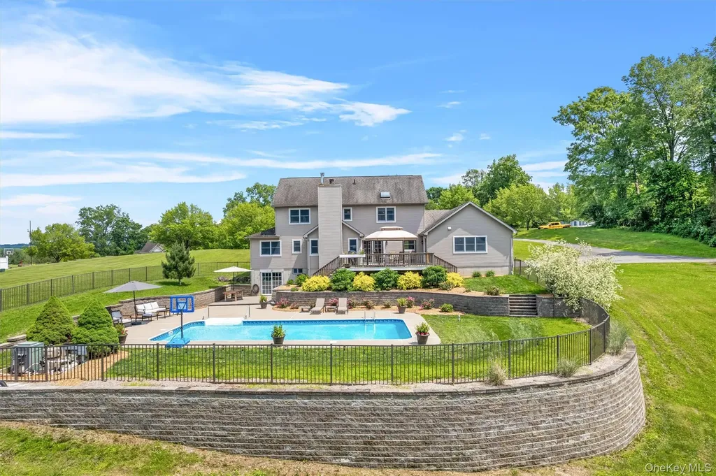 17 Jackson Lane Campbell Hall NY 10916