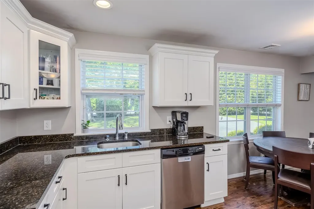 39 Harned Road Commack NY 11725