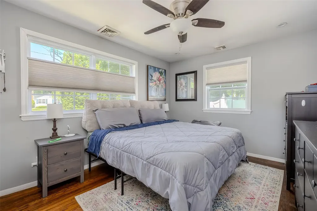 39 Harned Road Commack NY 11725