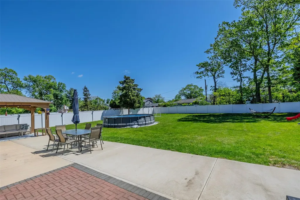 39 Harned Road Commack NY 11725
