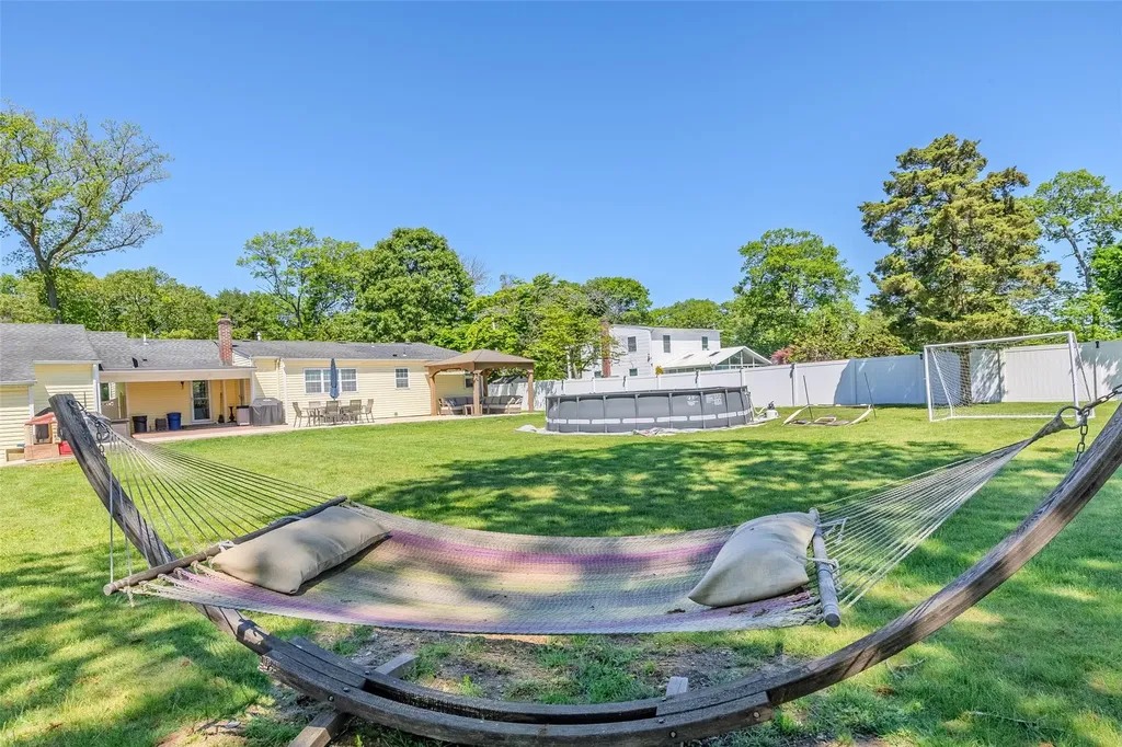 39 Harned Road Commack NY 11725