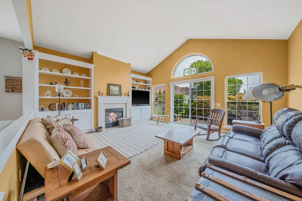 105 Louden Loop Mount Sinai NY 11766