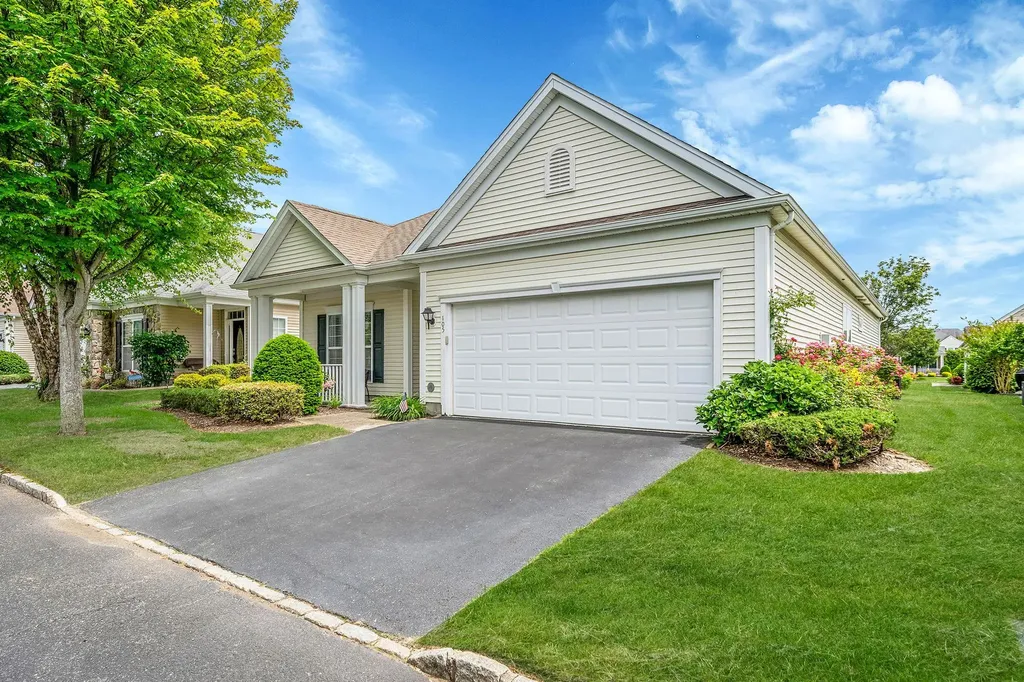 105 Louden Loop Mount Sinai NY 11766