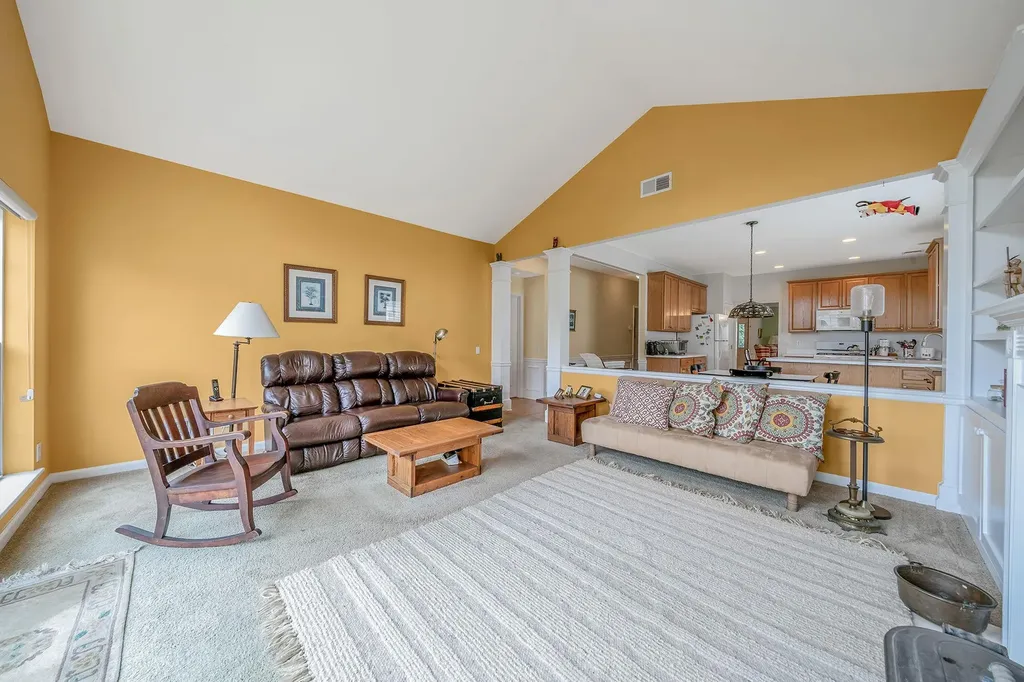 105 Louden Loop Mount Sinai NY 11766