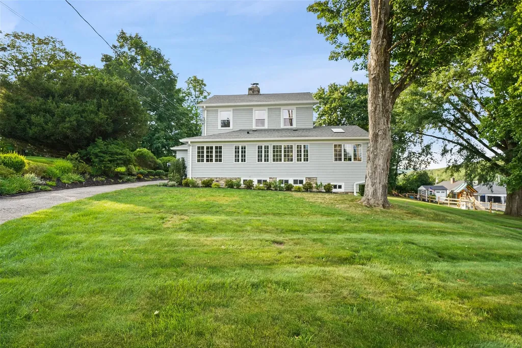 4 East Drive Carmel NY 10512
