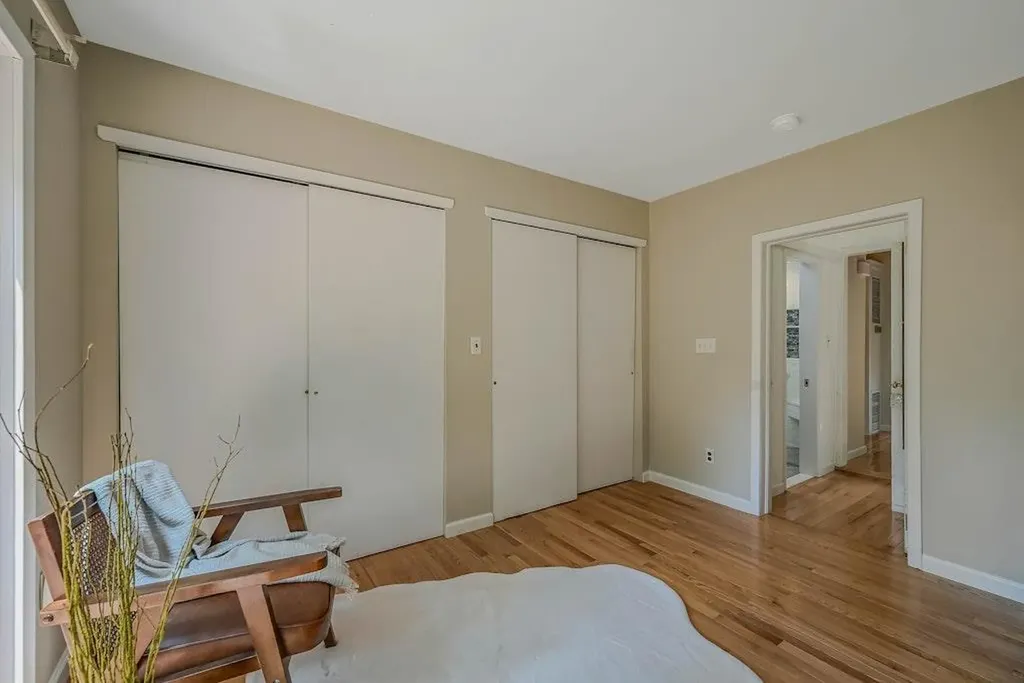 10 Maple Avenue Setauket NY 11733