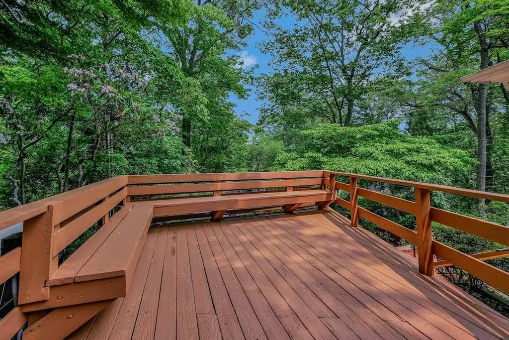 10 Maple Avenue Setauket NY 11733
