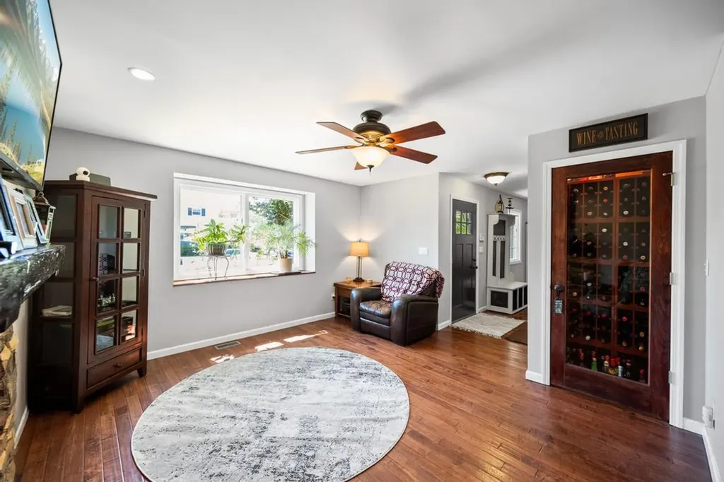 1 Darwin Drive Merrick NY 11566
