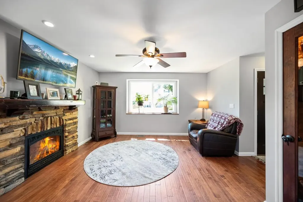 1 Darwin Drive Merrick NY 11566