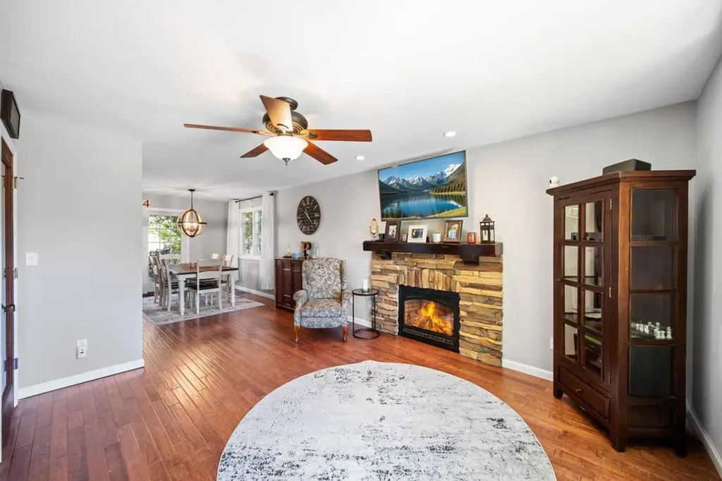 1 Darwin Drive Merrick NY 11566