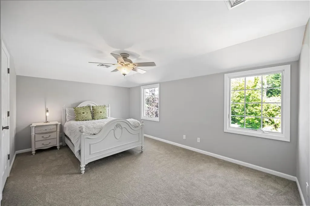 1 Darwin Drive Merrick NY 11566