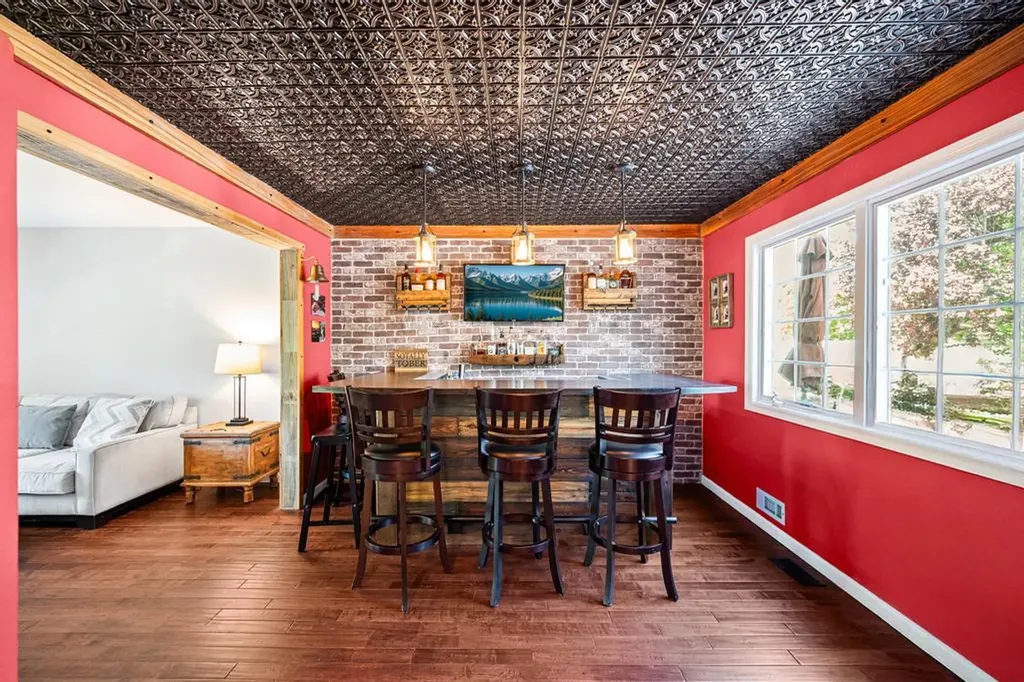 1 Darwin Drive Merrick NY 11566