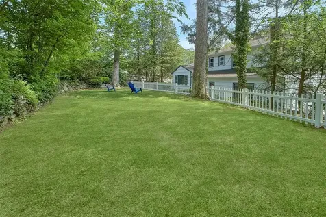15 Puritan Drive Scarsdale NY 10583