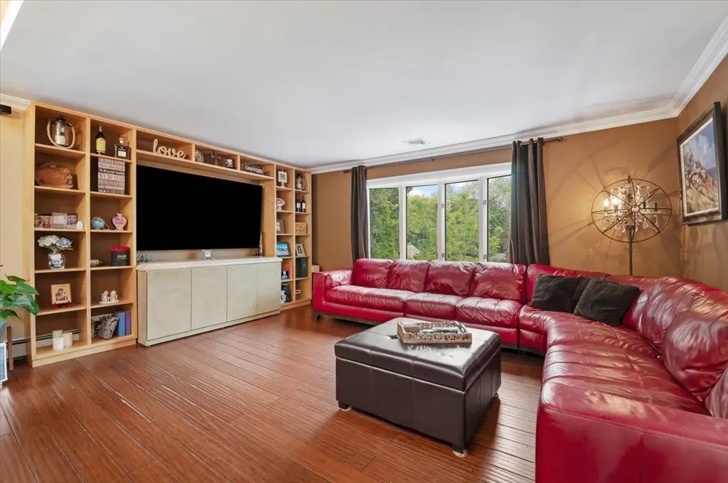 3 Knight Lane Kings Park NY 11754