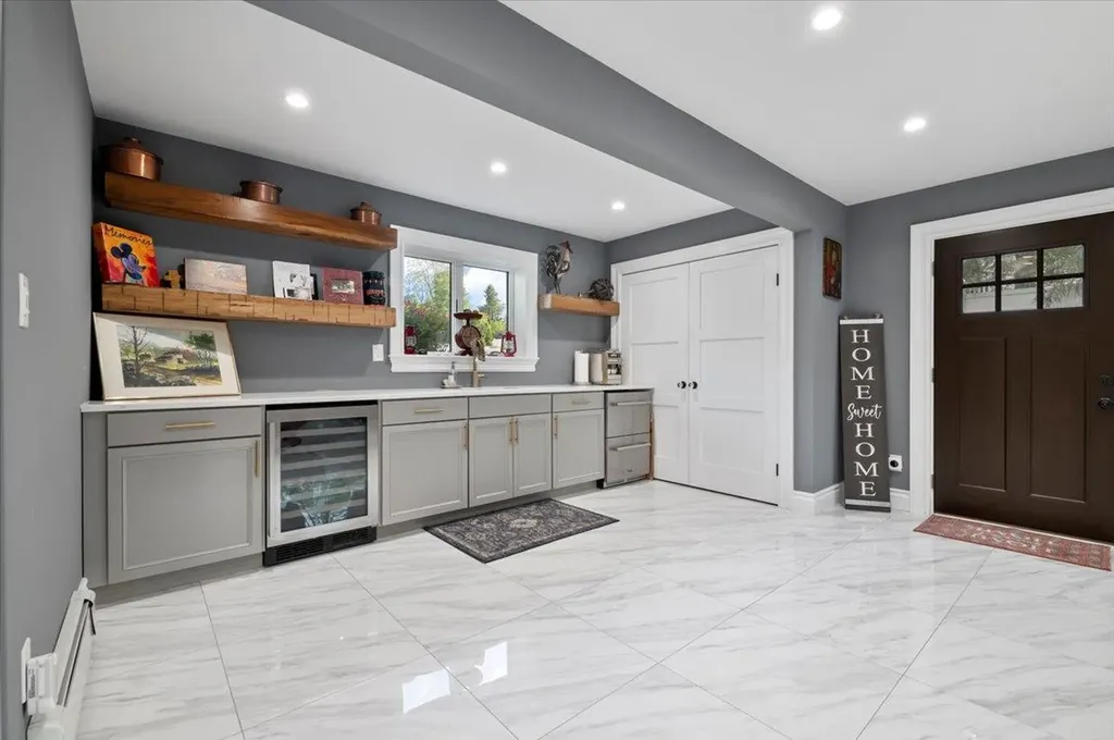 3 Knight Lane Kings Park NY 11754
