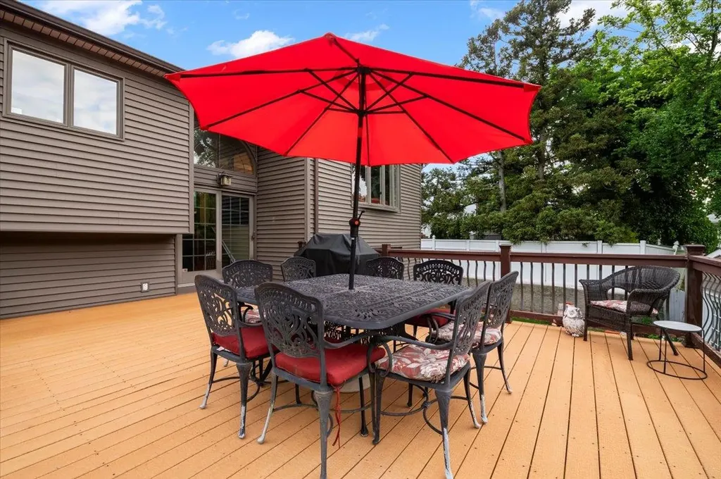 3 Knight Lane Kings Park NY 11754