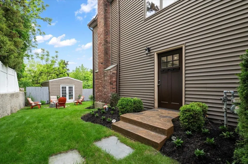 3 Knight Lane Kings Park NY 11754