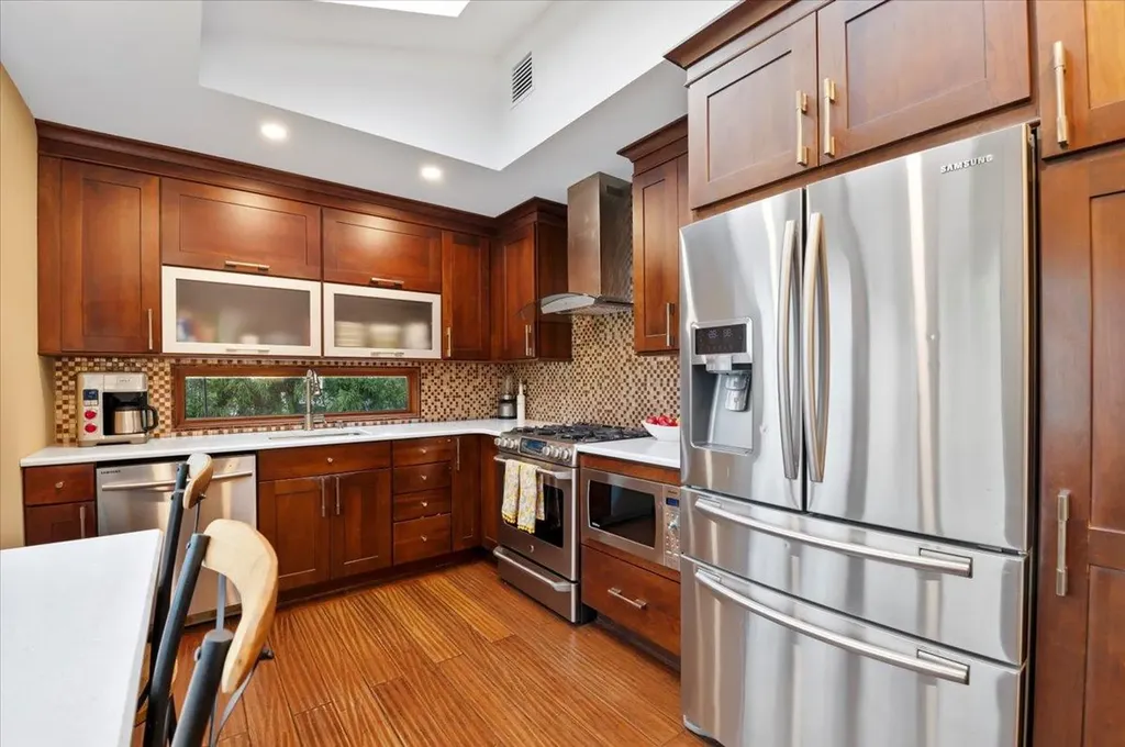 3 Knight Lane Kings Park NY 11754