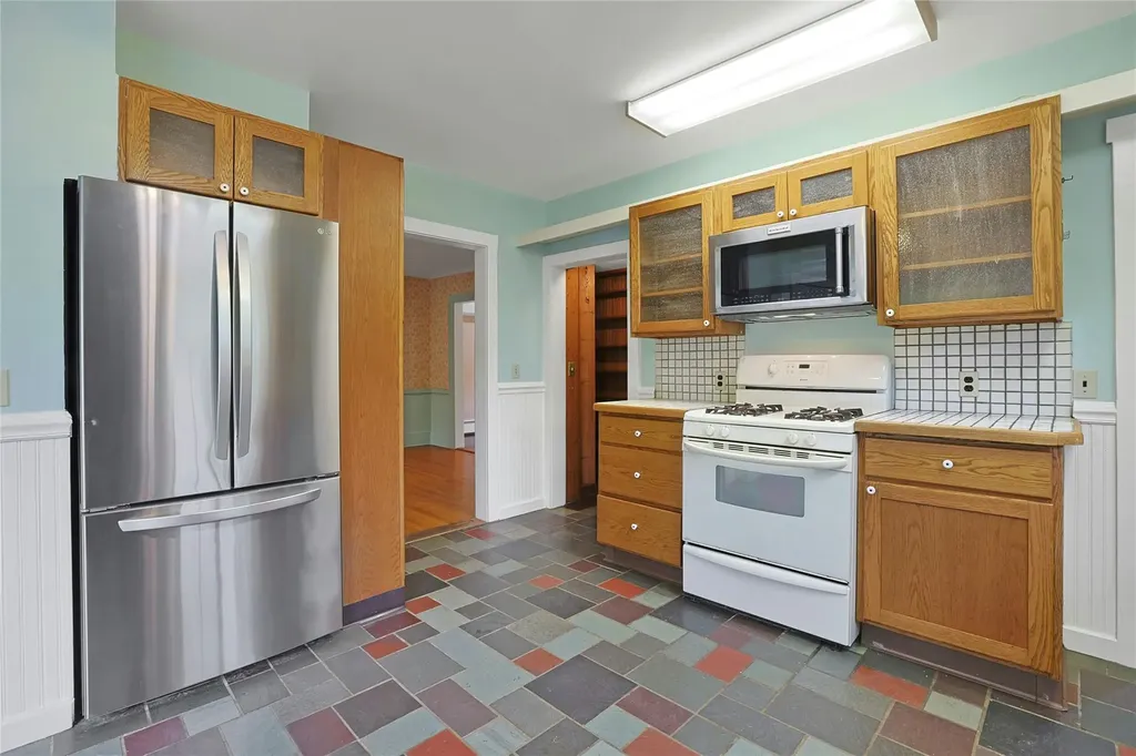 375 Quaker Road Chappaqua NY 10514