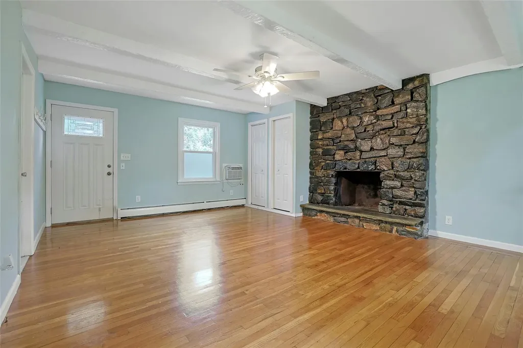 375 Quaker Road Chappaqua NY 10514