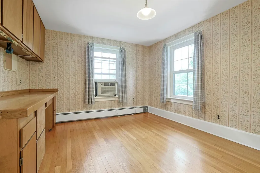 375 Quaker Road Chappaqua NY 10514