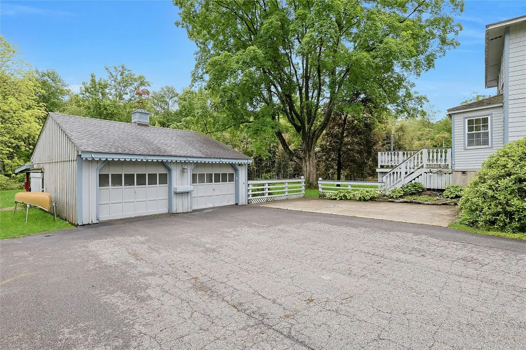 375 Quaker Road Chappaqua NY 10514