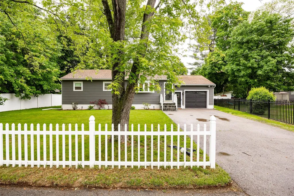 4 Fox Road Hopewell Junction NY 12533