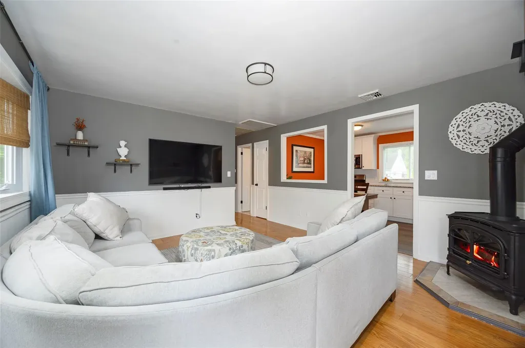 4 Fox Road Hopewell Junction NY 12533