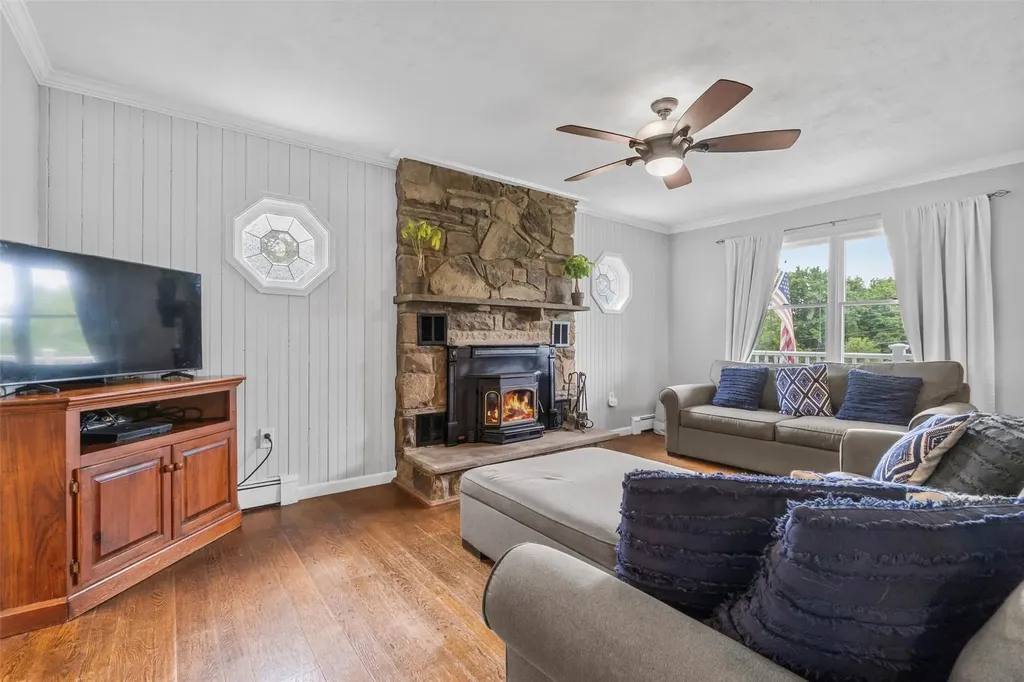 21 Hilo Drive Campbell Hall NY 10916