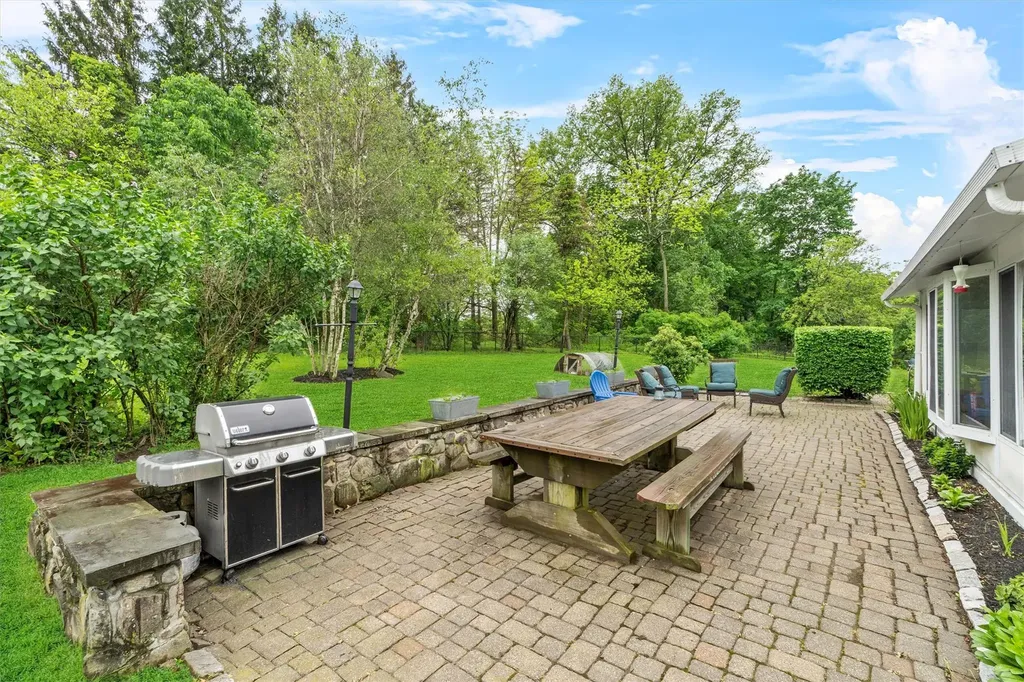 21 Hilo Drive Campbell Hall NY 10916