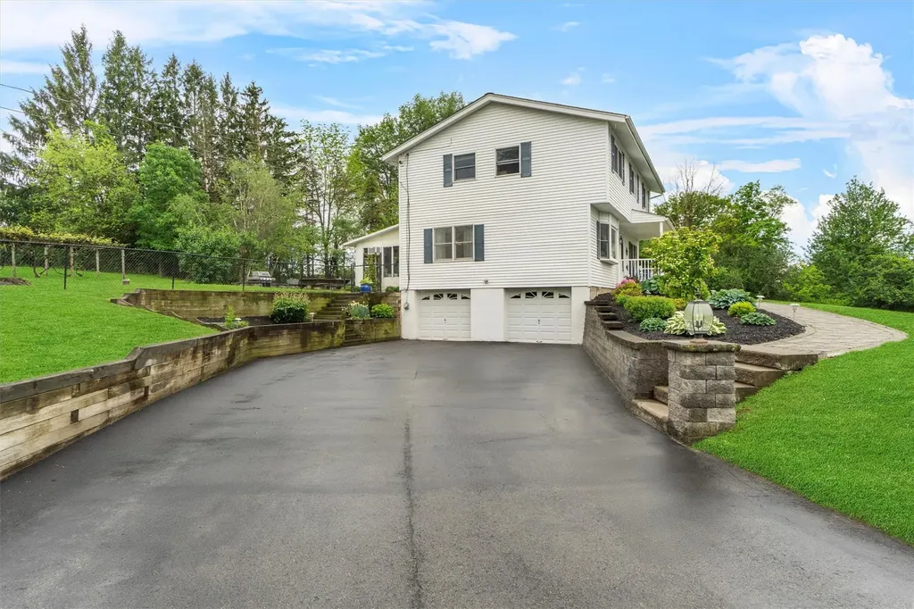 21 Hilo Drive Campbell Hall NY 10916