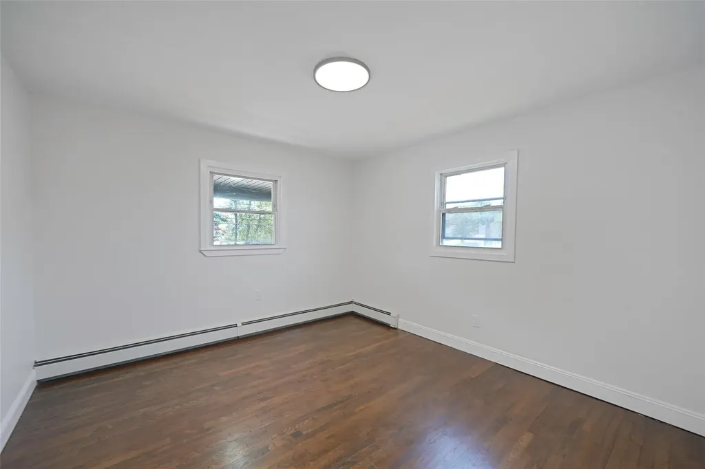 71 Cinnamon Street Central Islip NY 11722