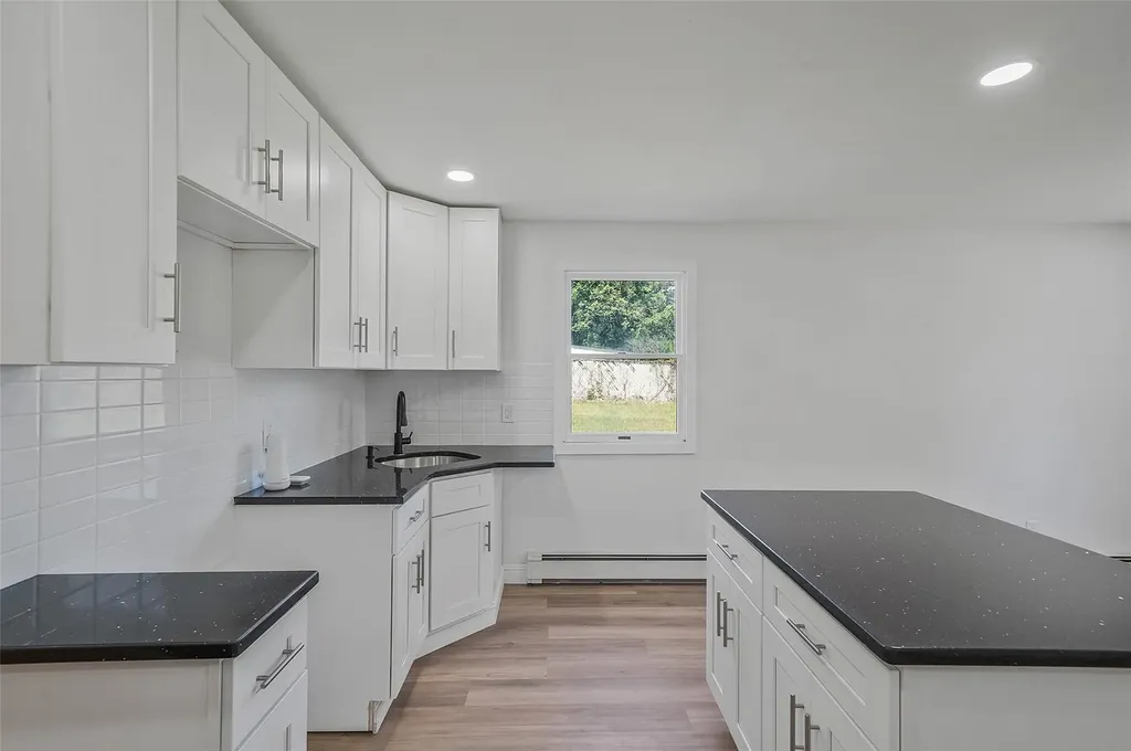 71 Cinnamon Street Central Islip NY 11722