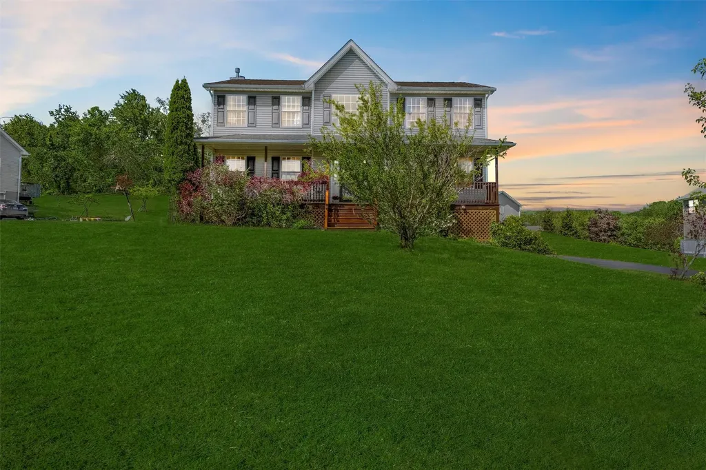 27 Salk Drive Highland NY 12528