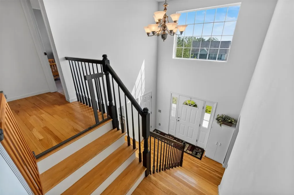 27 Salk Drive Highland NY 12528