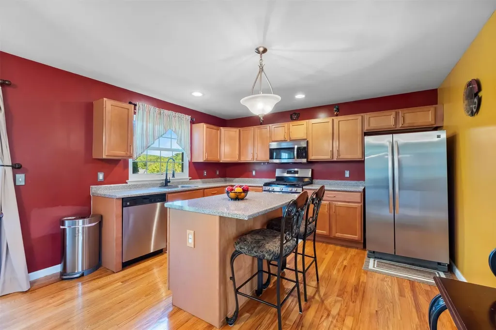 27 Salk Drive Highland NY 12528