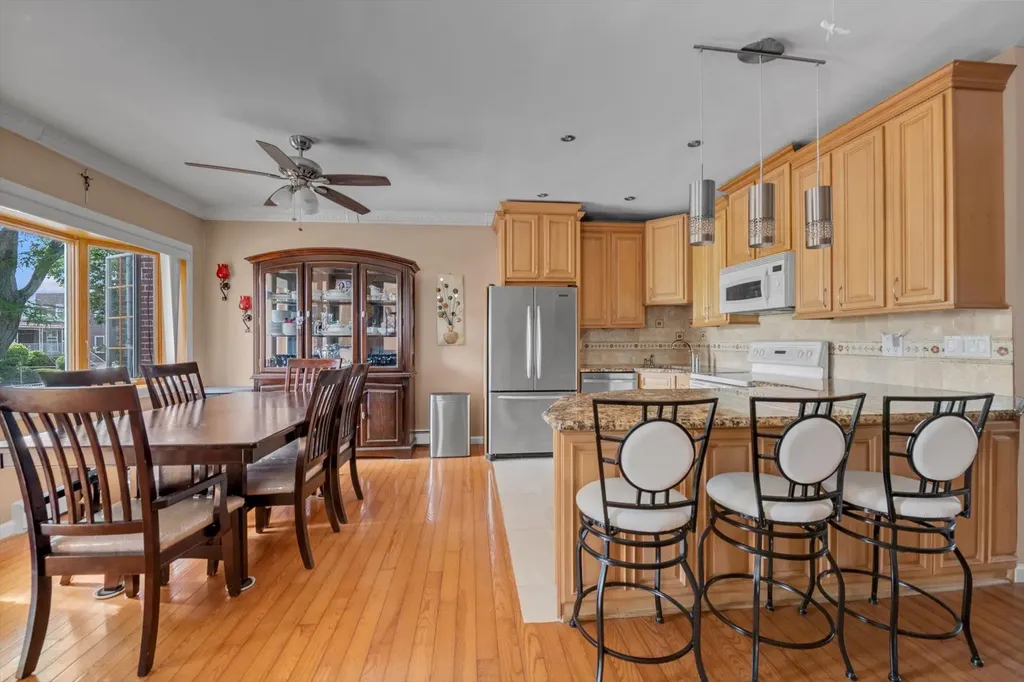 1627 Research Avenue Bronx NY 10465