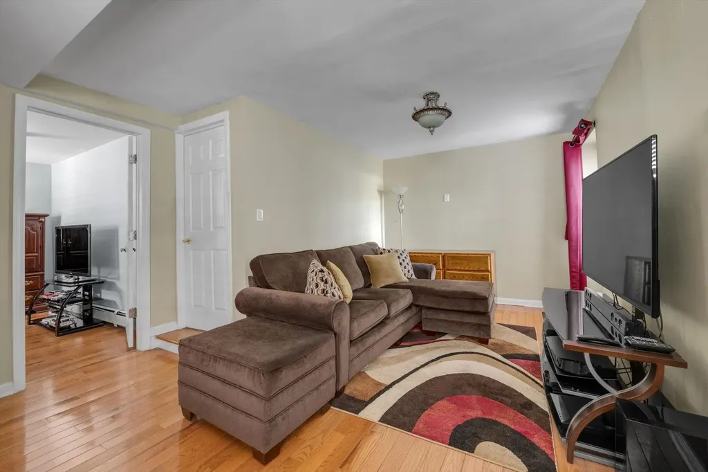 1627 Research Avenue Bronx NY 10465