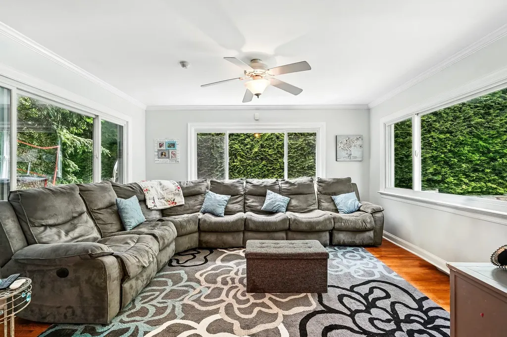 114 Longview Avenue White Plains NY 10605