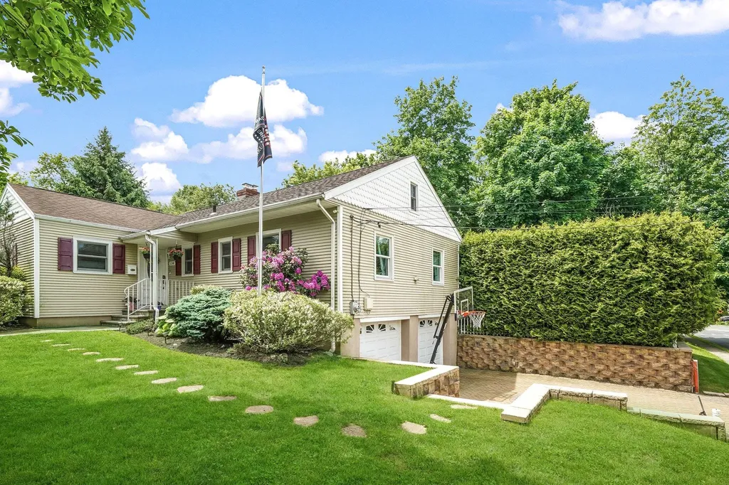 114 Longview Avenue White Plains NY 10605