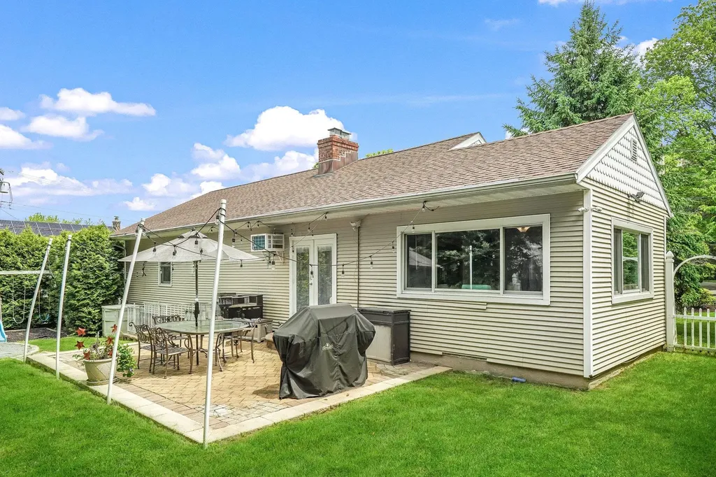 114 Longview Avenue White Plains NY 10605