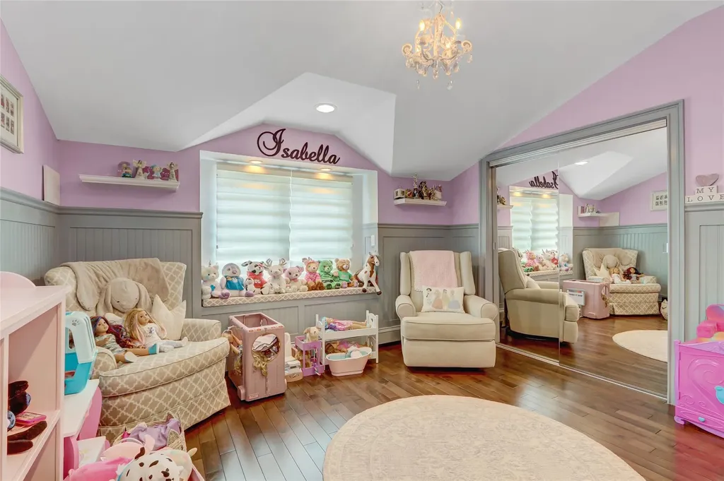224 Biltmore Boulevard Massapequa NY 11758