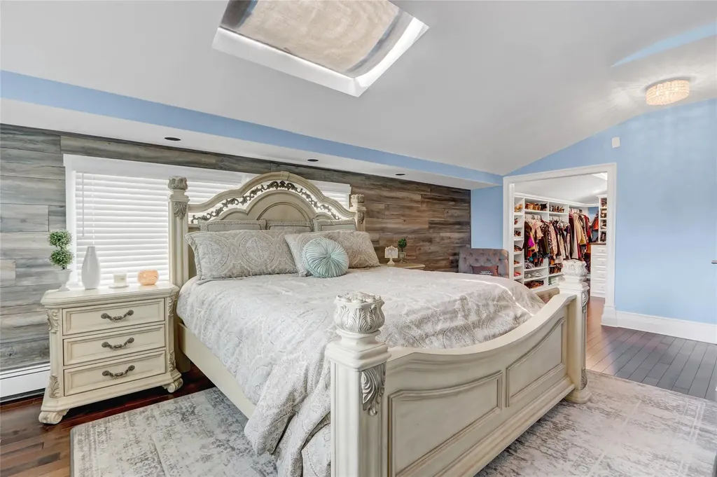 224 Biltmore Boulevard Massapequa NY 11758