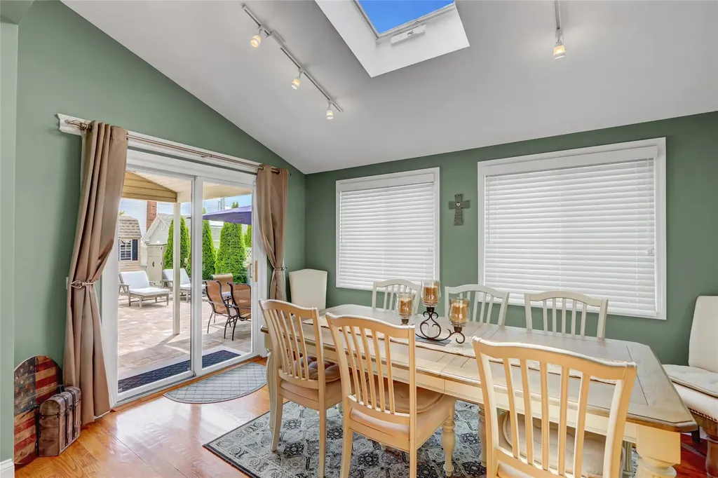 224 Biltmore Boulevard Massapequa NY 11758