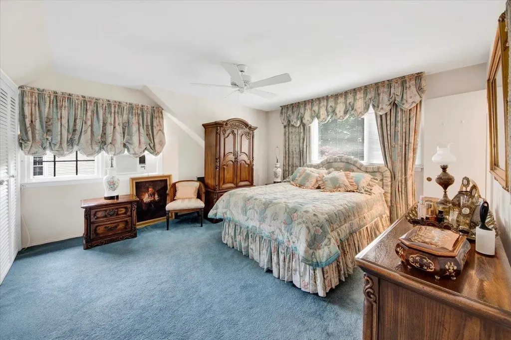 61 Kincaid Drive Yonkers NY 10710
